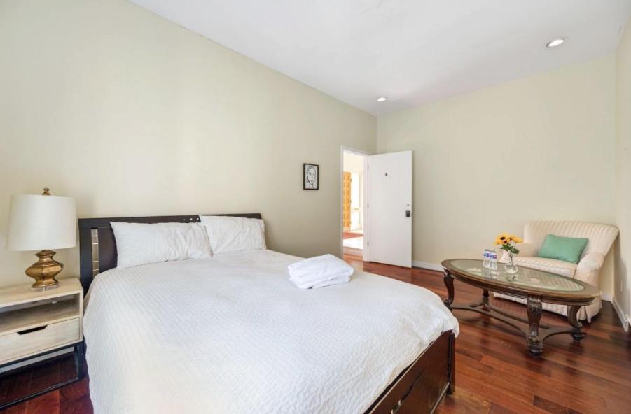 Stylish & Central Vancouver Retreat - Steps From Local Attractions! Apartment Ngoại thất bức ảnh